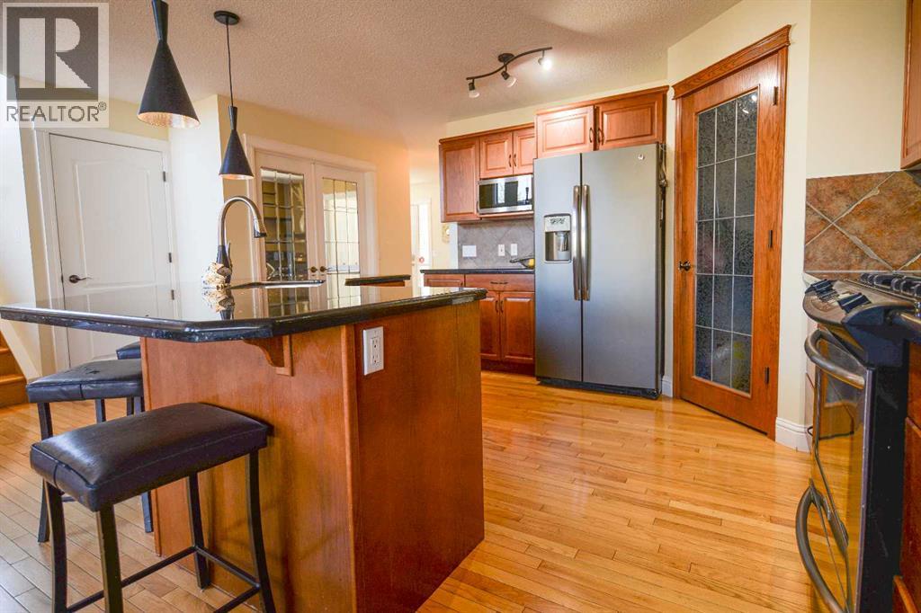 Photo 10 of 53 Tuscany Valley Hill Nw, Calgary AB
