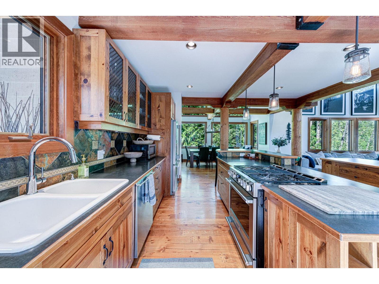 350 Canyon Trail, Fernie