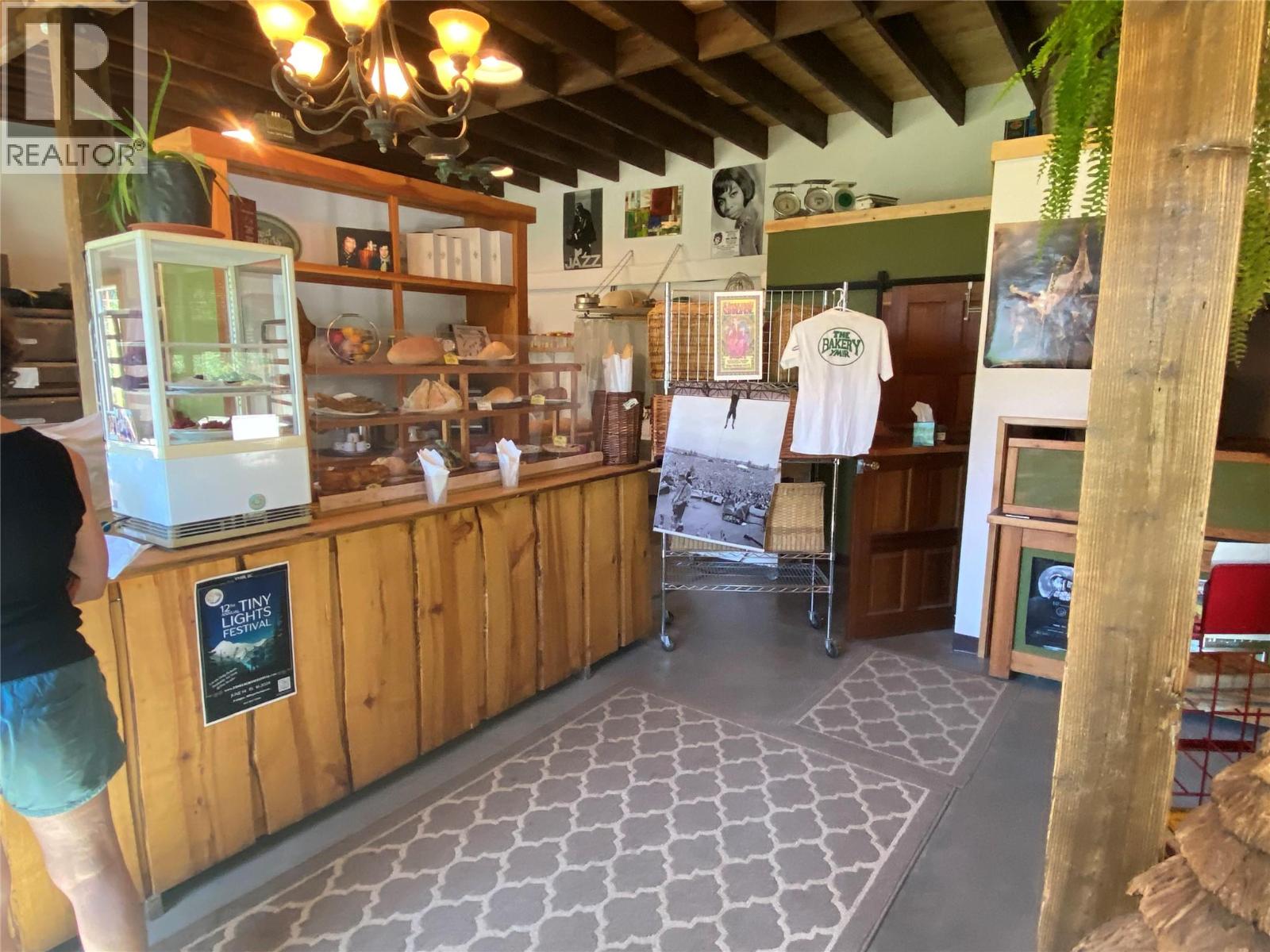Photo 8 of 7114 1st Avenue, Ymir BC
