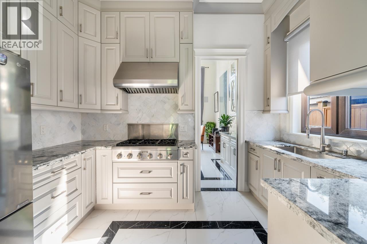 6599 YEATS CRESCENT, Richmond