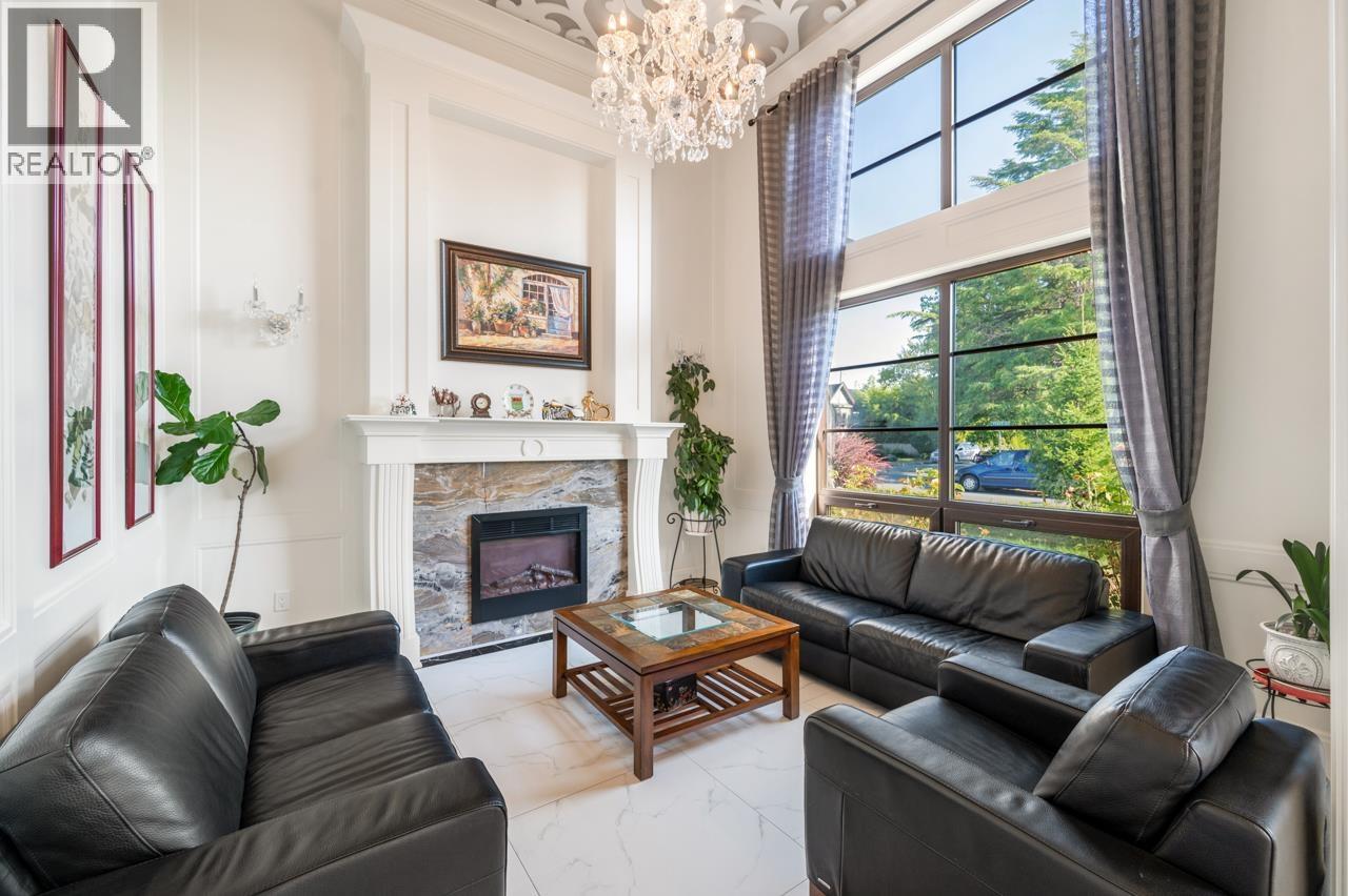 6599 YEATS CRESCENT, Richmond