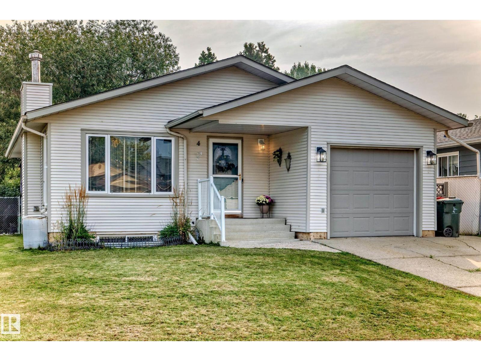 Photo 1 of 4 Glendale Cr, Stony Plain AB