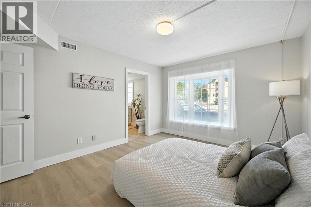 Photo 12 of 1421 Walkers Line Unit 102, Burlington ON