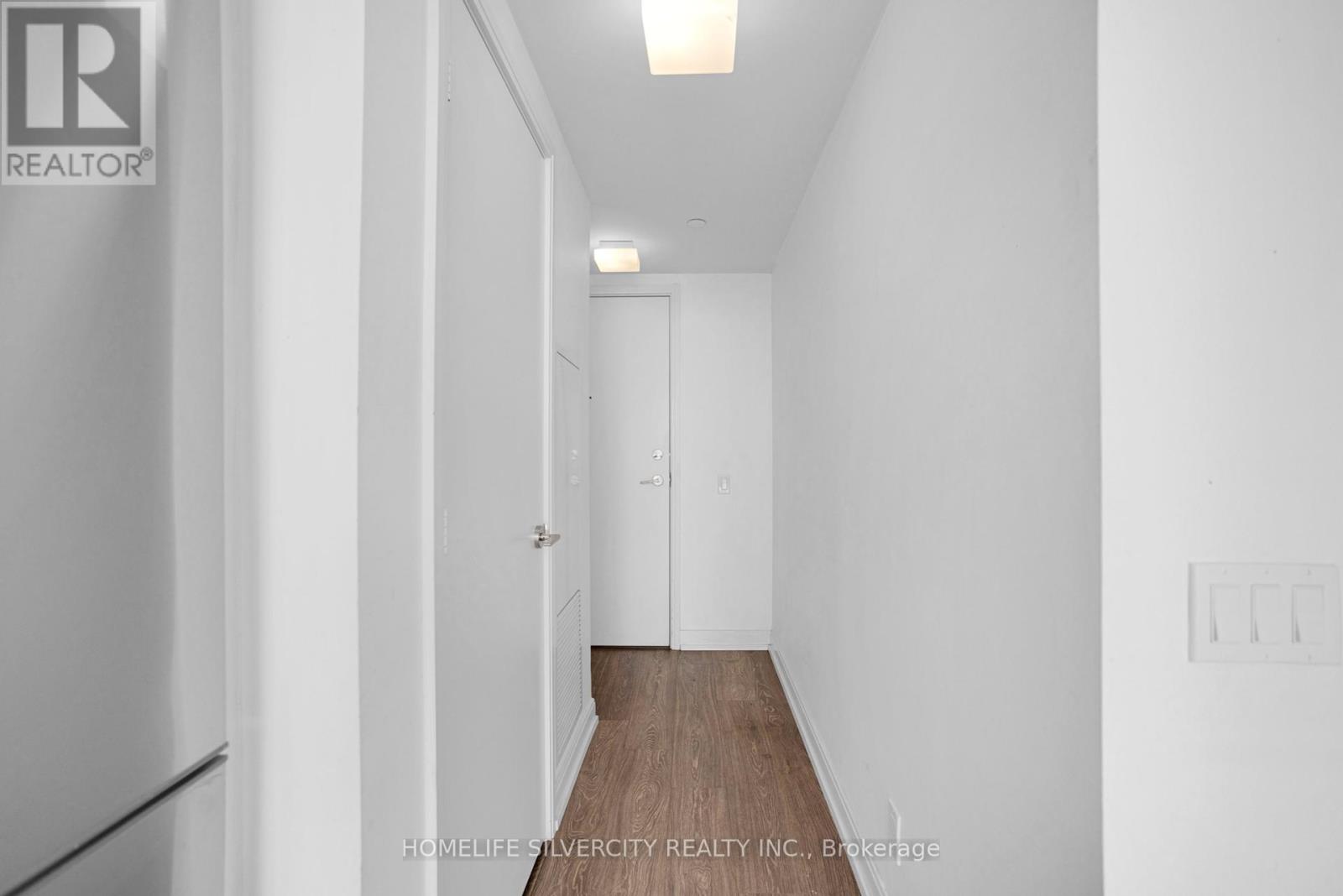 Photo 11 of Ph 8 181 Dundas Street E, Toronto ON