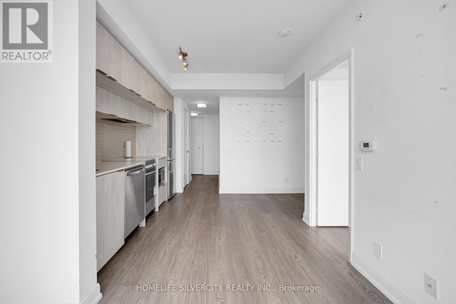 Photo 18 of Ph 8 181 Dundas Street E, Toronto ON