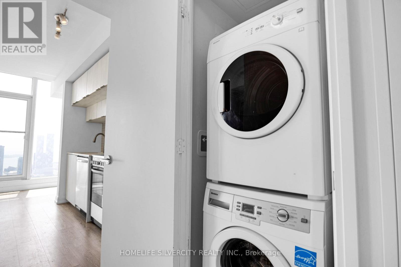 Photo 34 of Ph 8 181 Dundas Street E, Toronto ON
