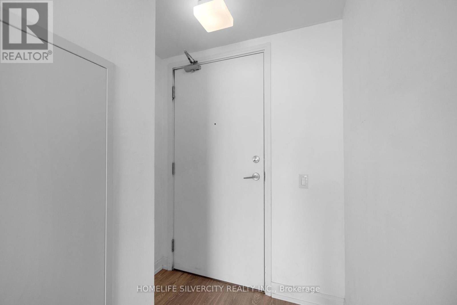 Photo 9 of Ph 8 181 Dundas Street E, Toronto ON