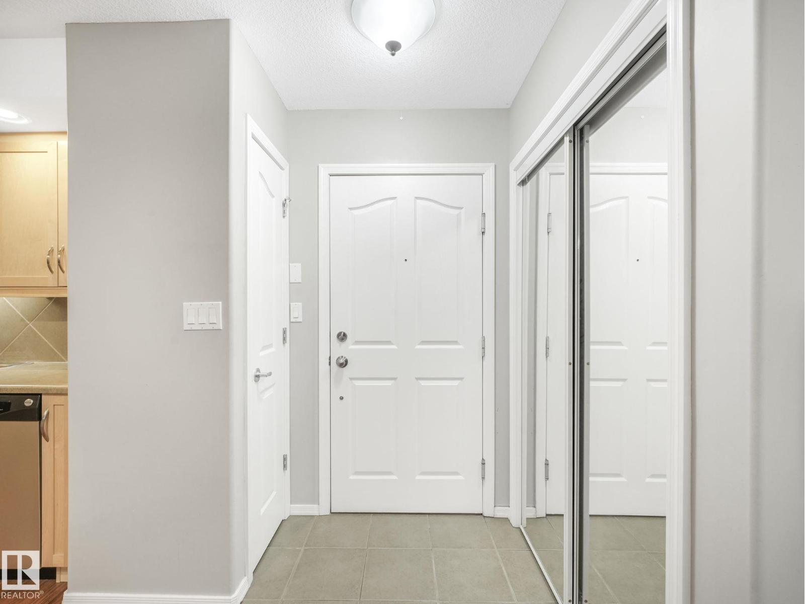 Photo 10 of 103 1320 Rutherford Rd Sw, Edmonton AB