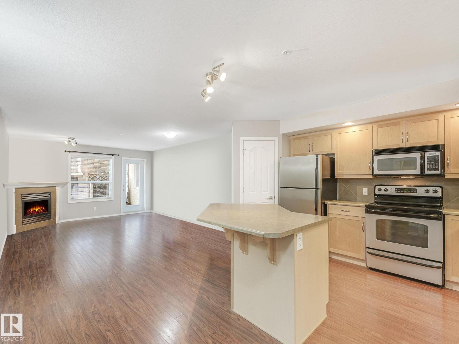 Photo 12 of 103 1320 Rutherford Rd Sw, Edmonton AB