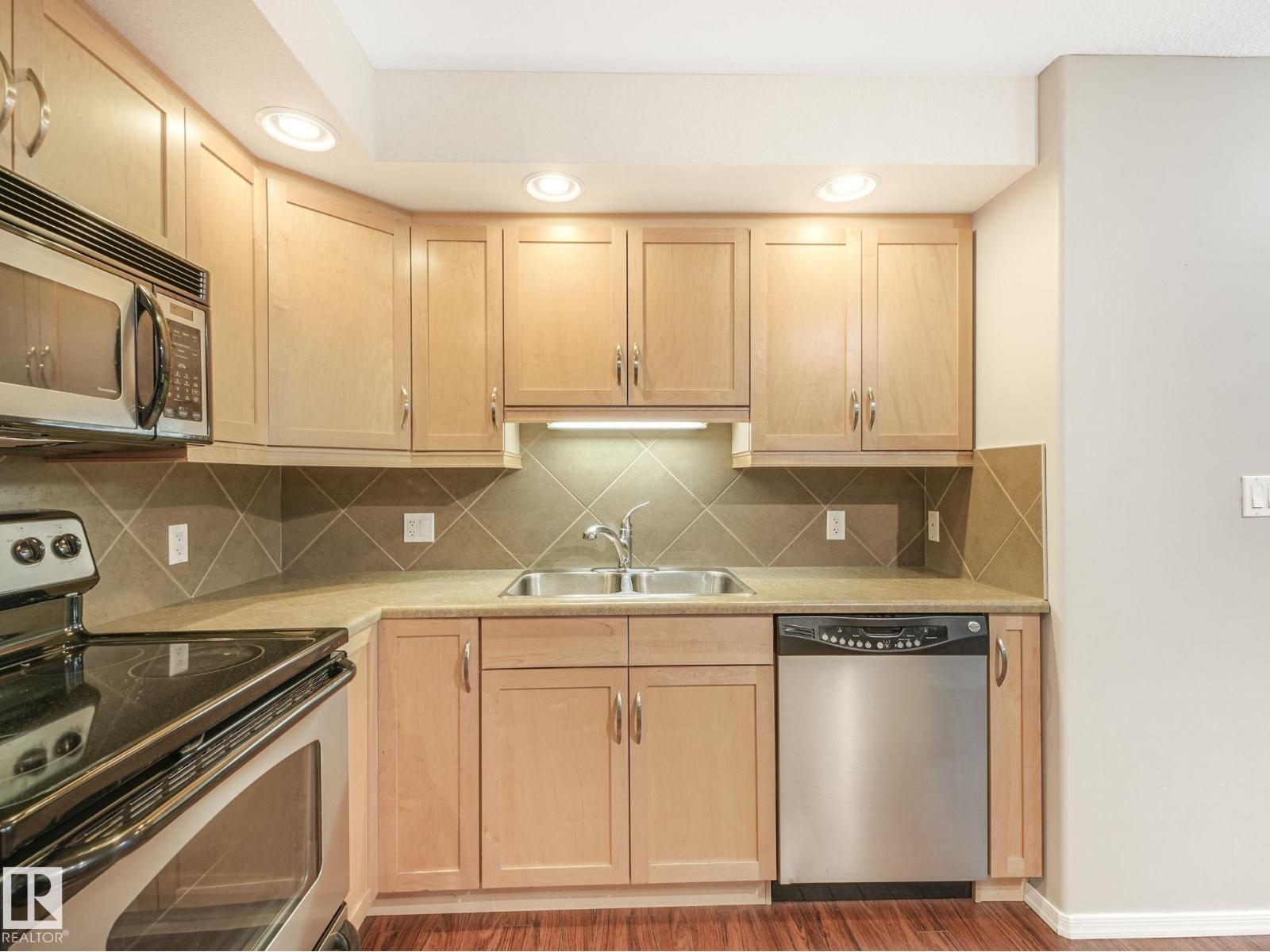 Photo 14 of 103 1320 Rutherford Rd Sw, Edmonton AB
