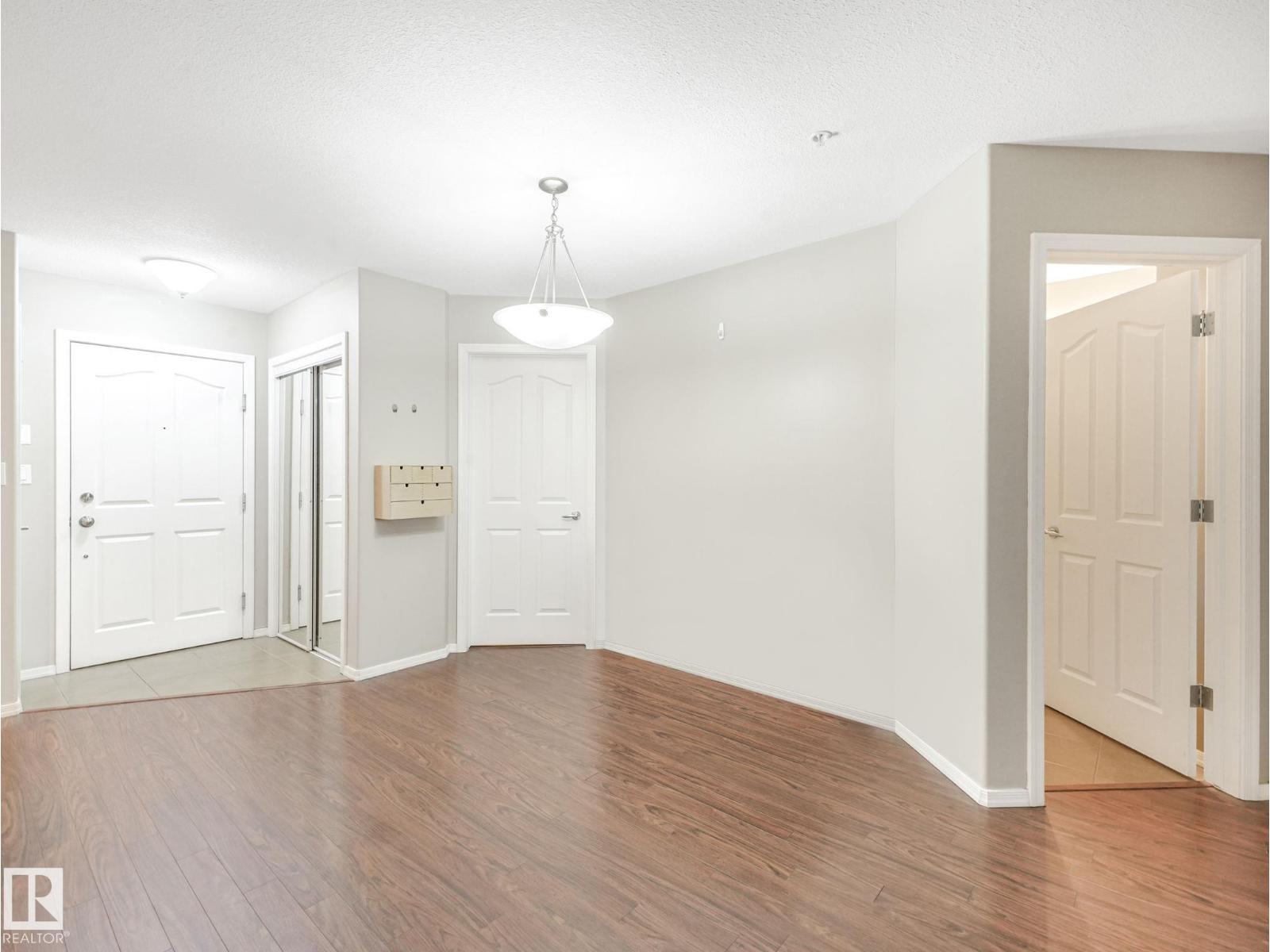 Photo 17 of 103 1320 Rutherford Rd Sw, Edmonton AB
