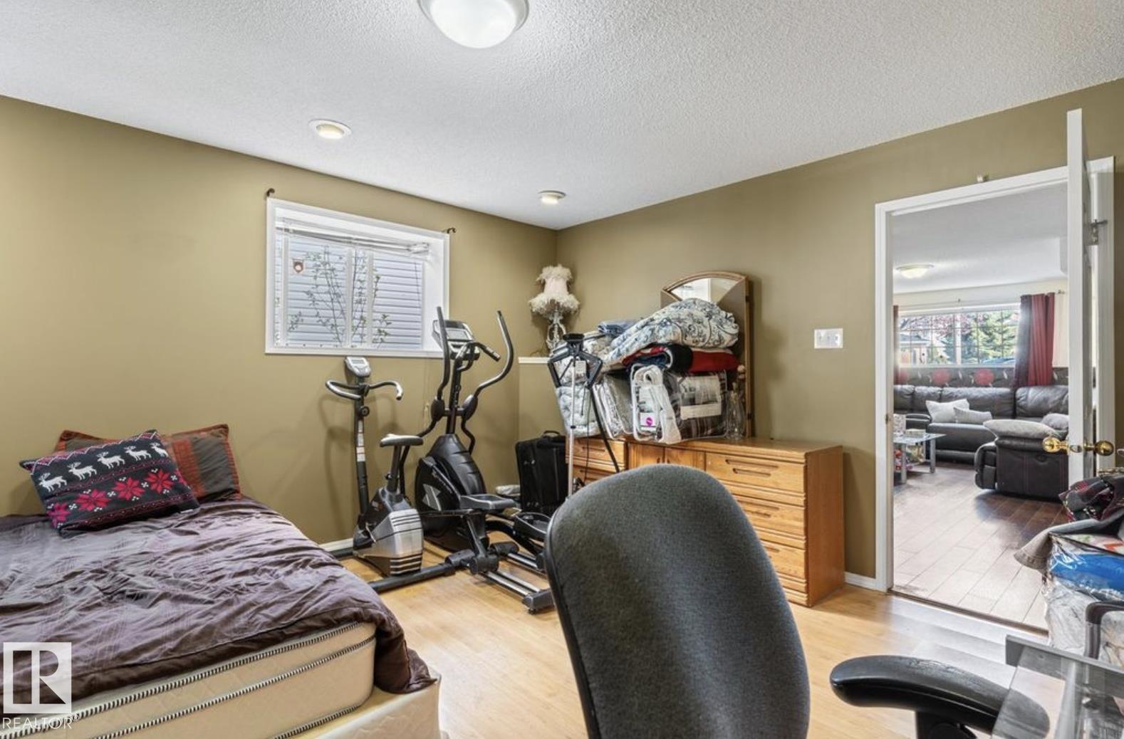 Photo 28 of 4030 37 A Avenue Nw, Edmonton AB