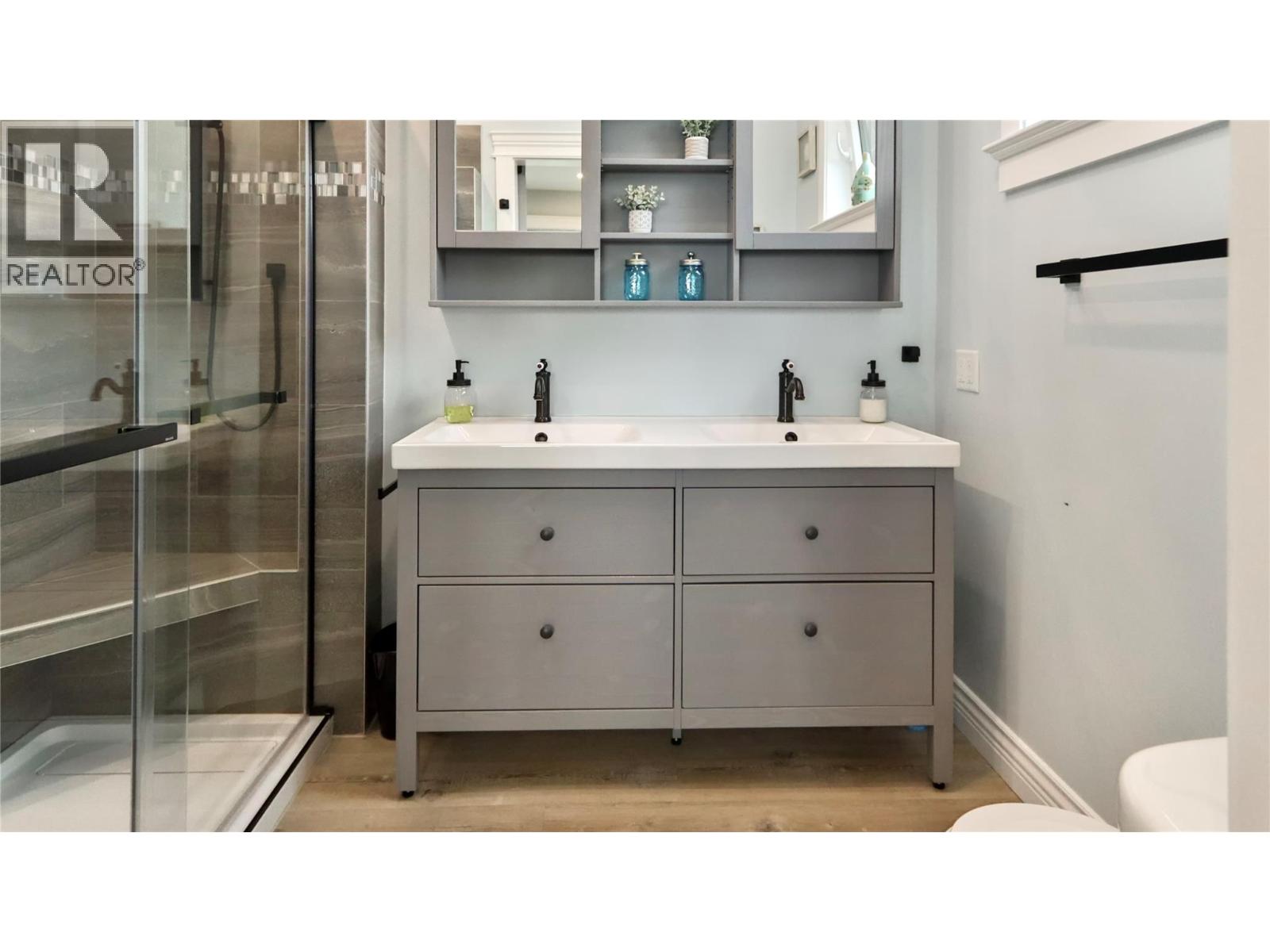  137 Eagle Point Other, Osoyoos