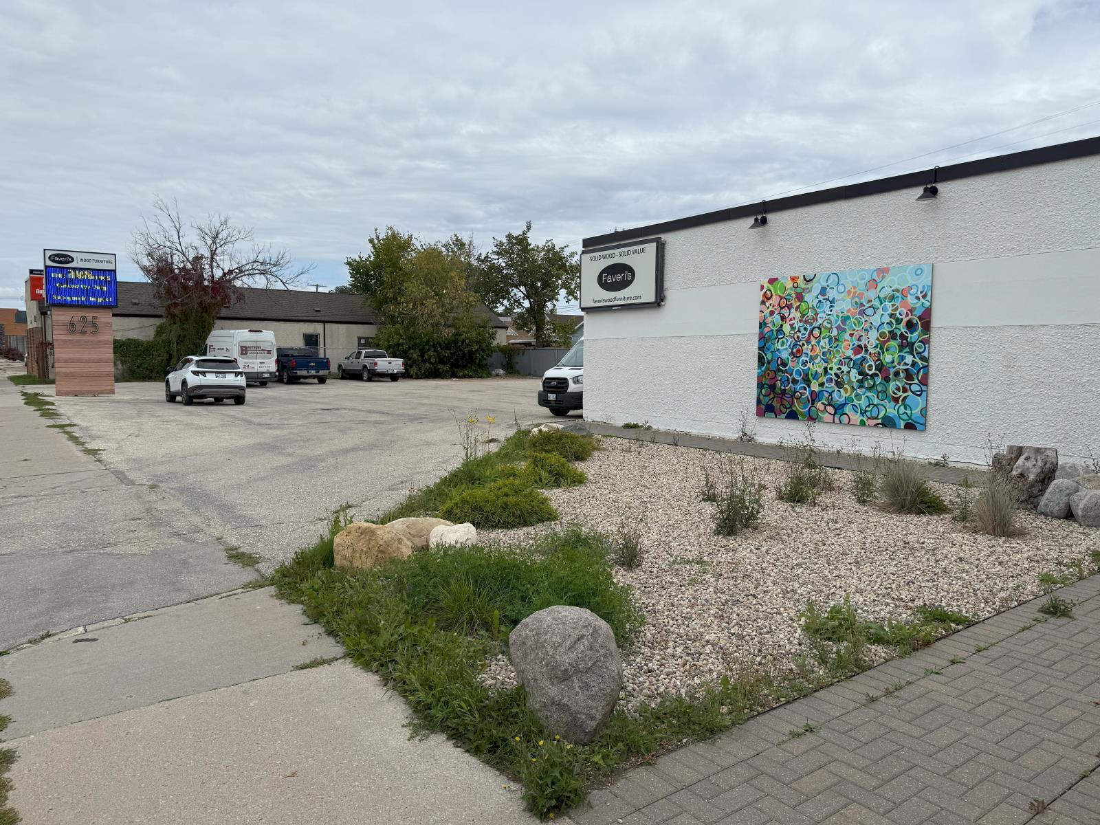 Photo 13 of 625 Wall St, Winnipeg MB
