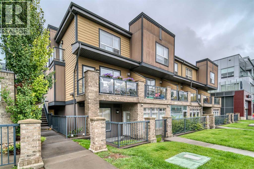 Photo 1 of 111 2420 34 Avenue Sw, Calgary AB