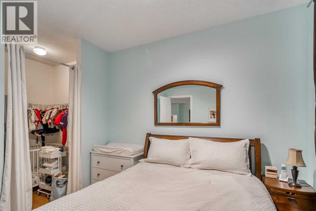 Photo 18 of 111 2420 34 Avenue Sw, Calgary AB