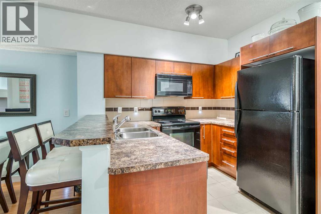 Photo 11 of 111 2420 34 Avenue Sw, Calgary AB