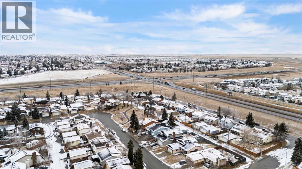 Photo 37 of 92 Templeby Road Ne, Calgary AB