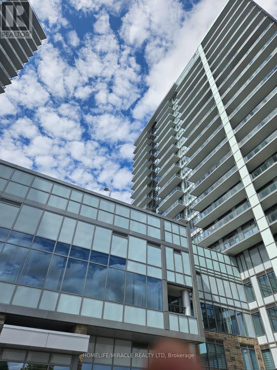 Photo 2 of 403 4675 Metcalfe Avenue, Mississauga ON
