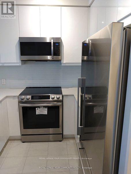 Photo 9 of 501 50 Thomas Riley Road, Toronto ON