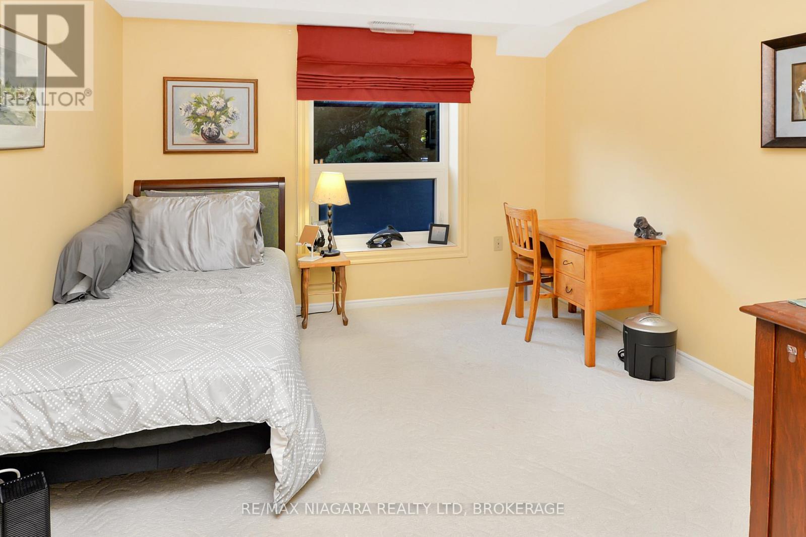 Photo 20 of 206 6704 Thorold Stone Road, Niagara Falls ON