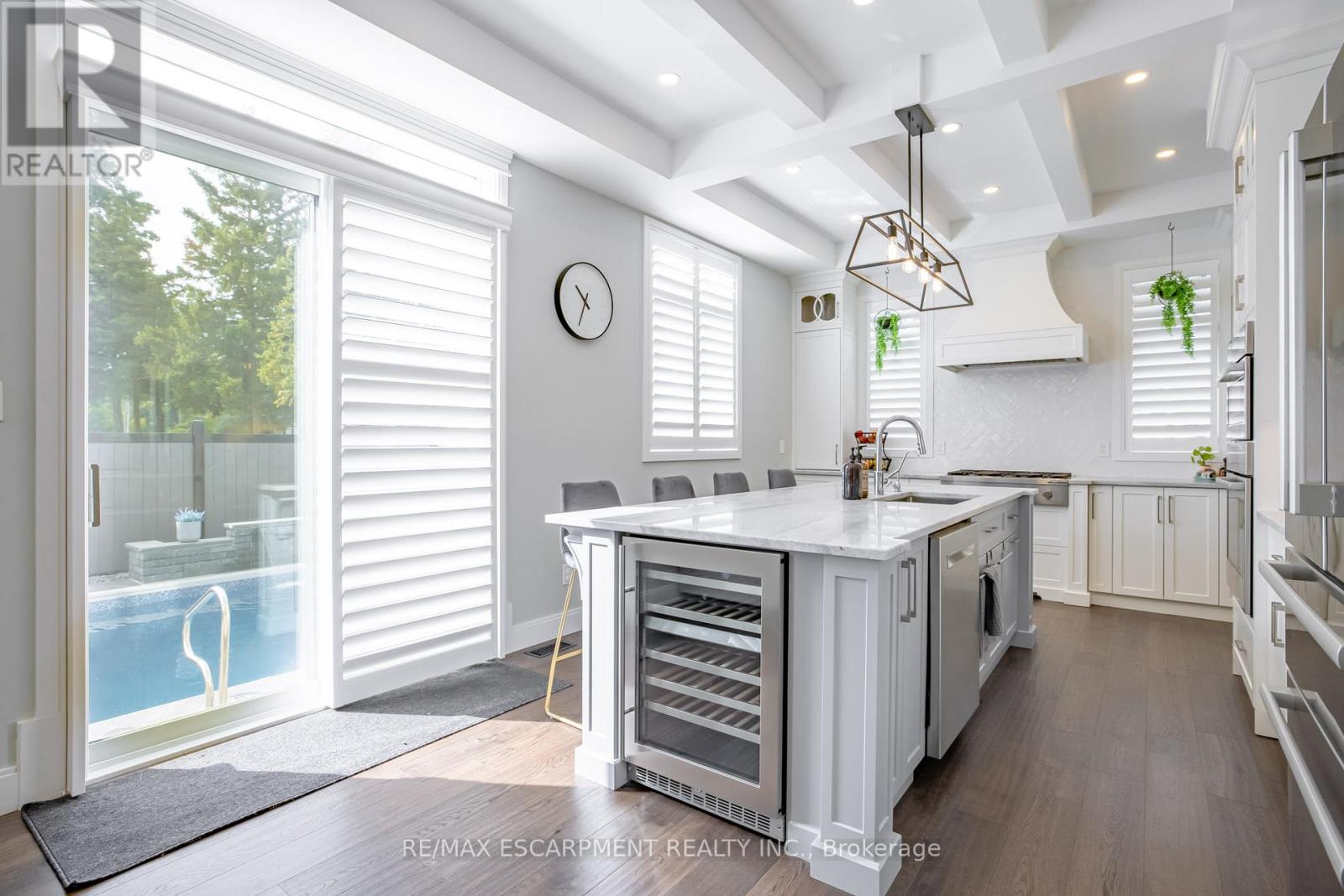 Photo 10 of 4 Lockman Drive, Hamilton ON