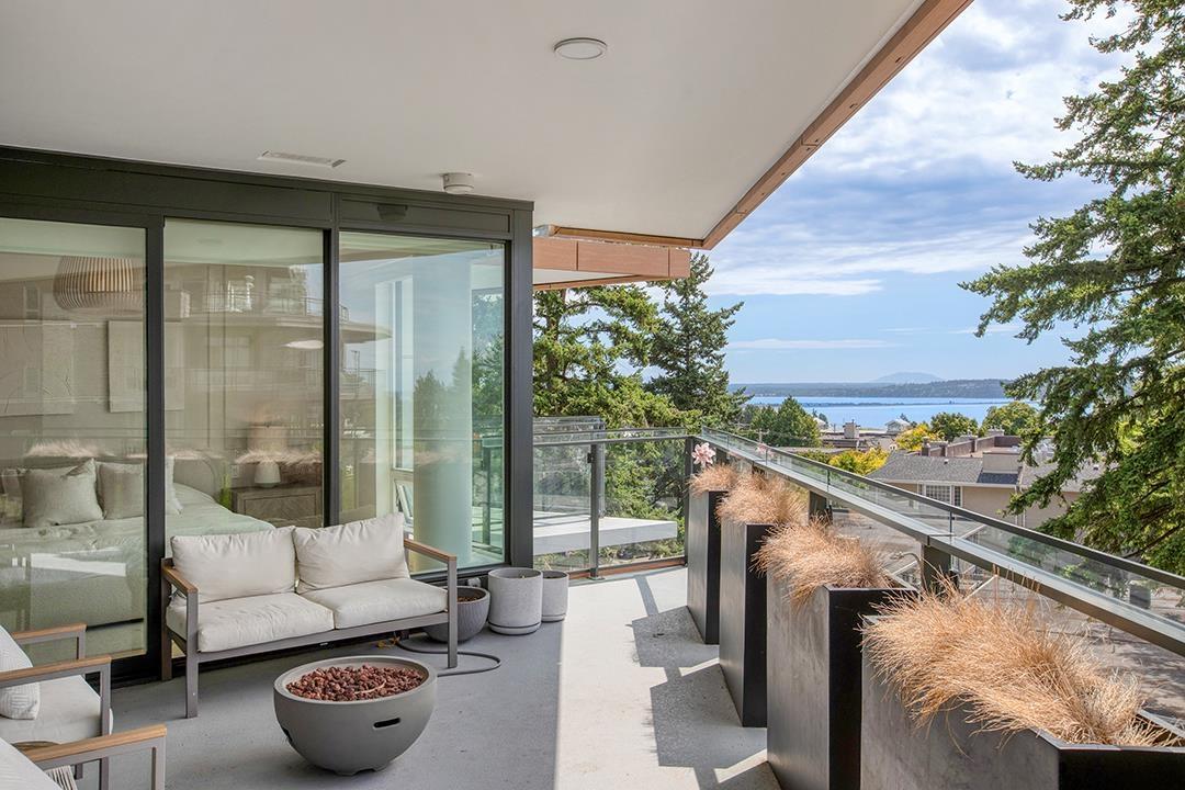 406 1439 GEORGE STREET, White Rock