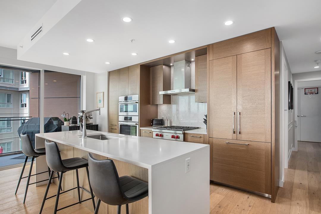 406 1439 GEORGE STREET, White Rock