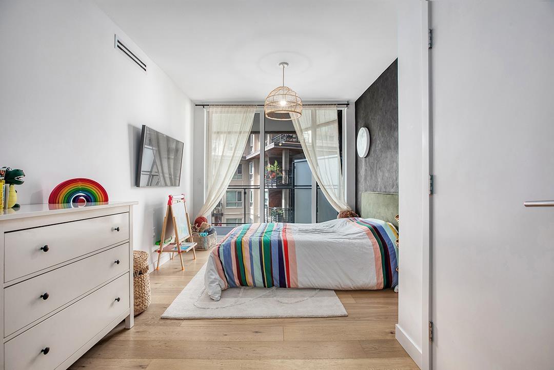 406 1439 GEORGE STREET, White Rock