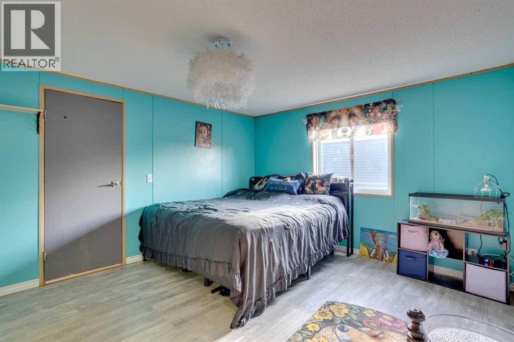 Photo 18 of 236 Greely Road, Fort Mcmurray AB