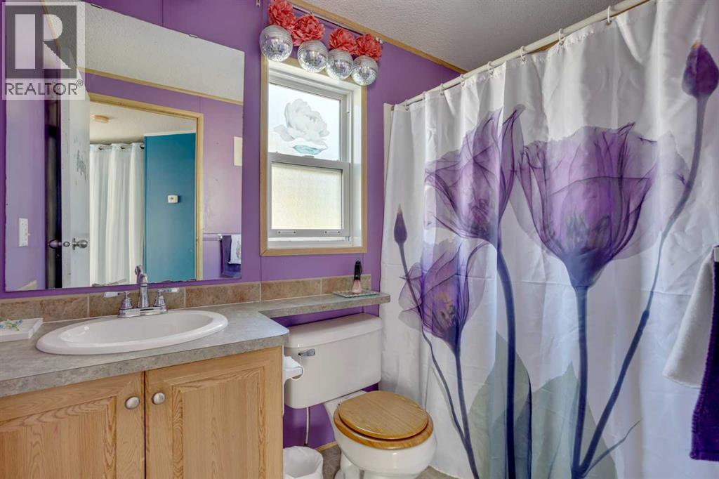 Photo 22 of 236 Greely Road, Fort Mcmurray AB