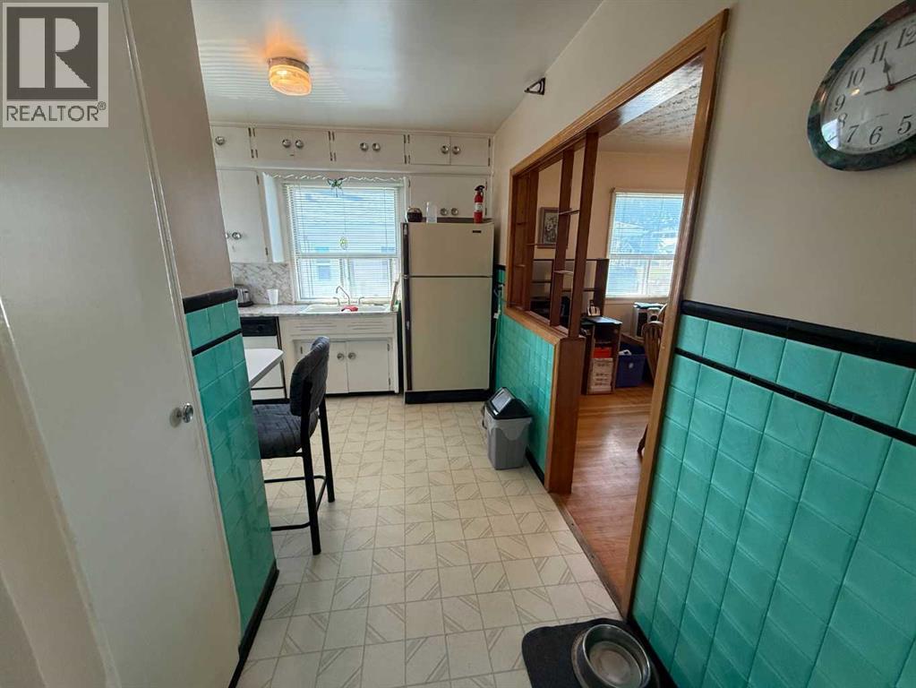 Photo 22 of 920 Renfrew Drive Ne, Calgary AB
