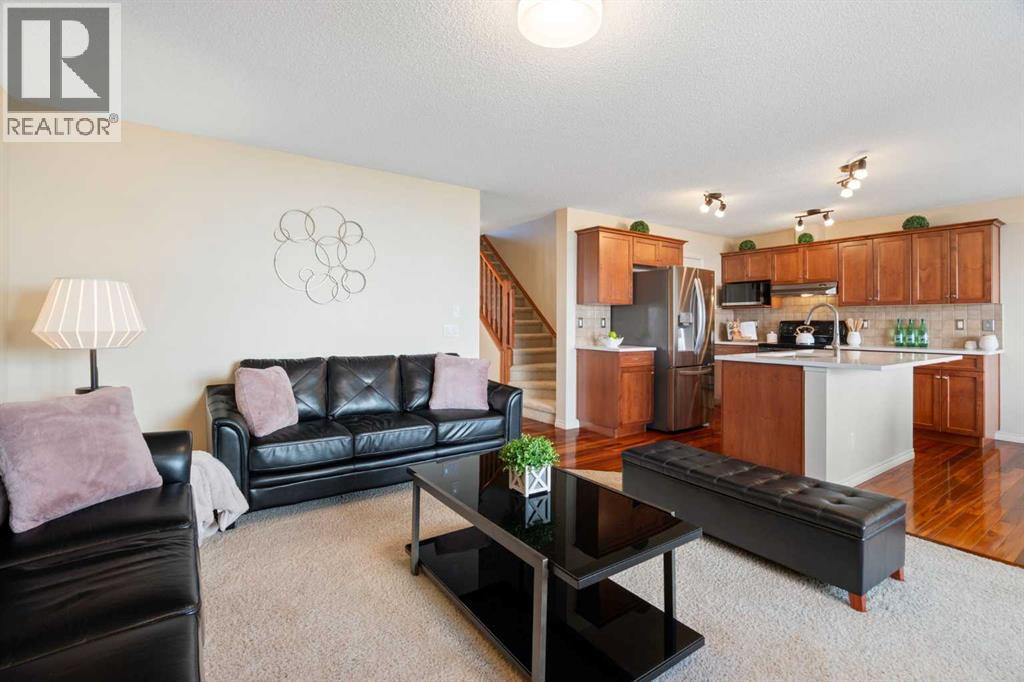 Photo 10 of 206 Silverado Range Place Sw, Calgary AB
