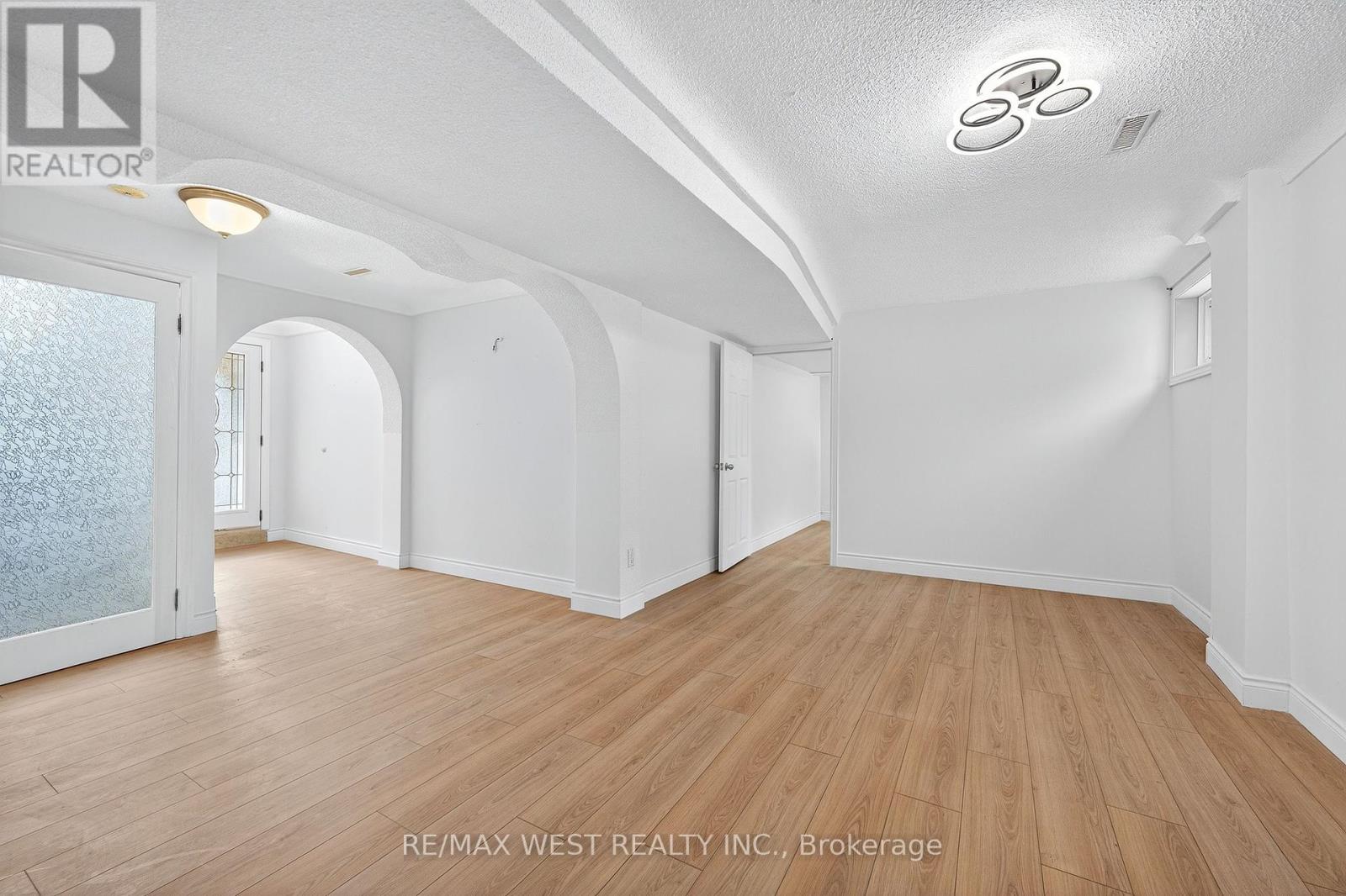 Photo 19 of 54 Barker Avenue, Toronto ON