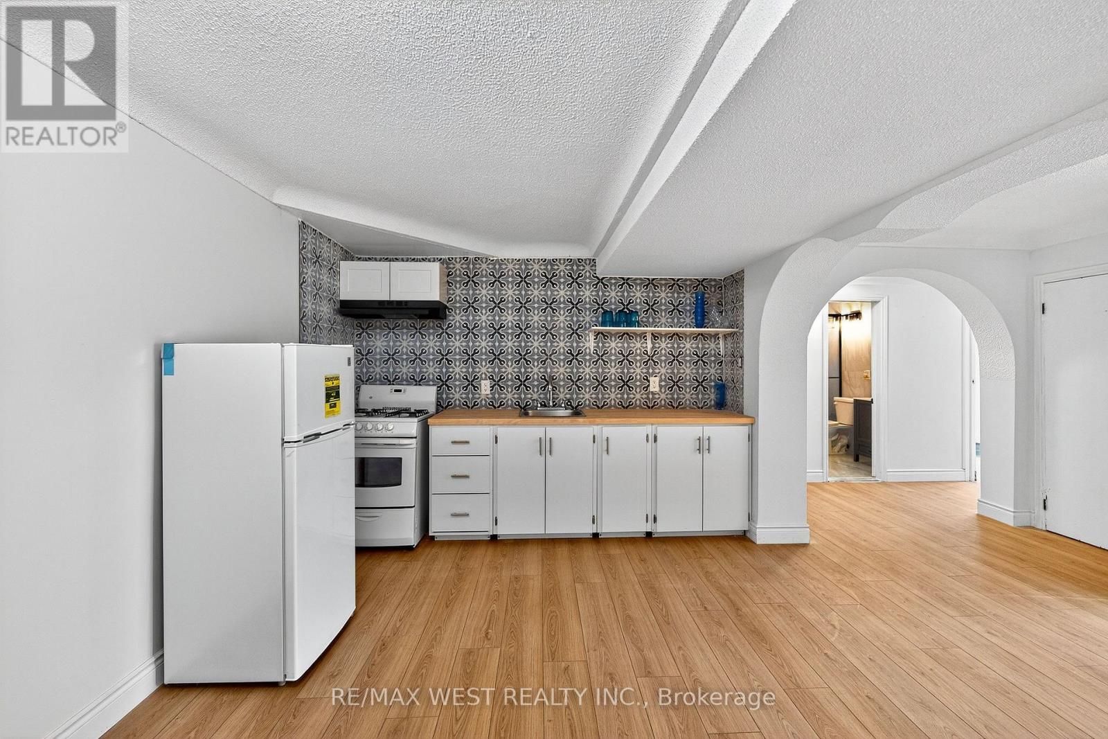 Photo 22 of 54 Barker Avenue, Toronto ON