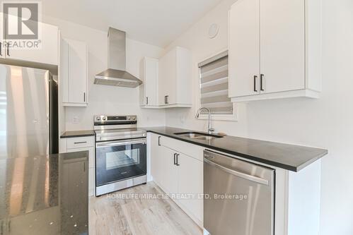 Photo 19 of 3902 Auckland Avenue W, London South ON