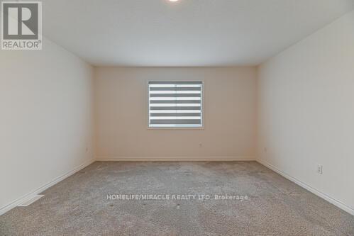 Photo 26 of 3902 Auckland Avenue W, London South ON
