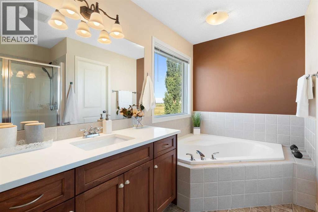 Photo 33 of 206 Silverado Range Place Sw, Calgary AB