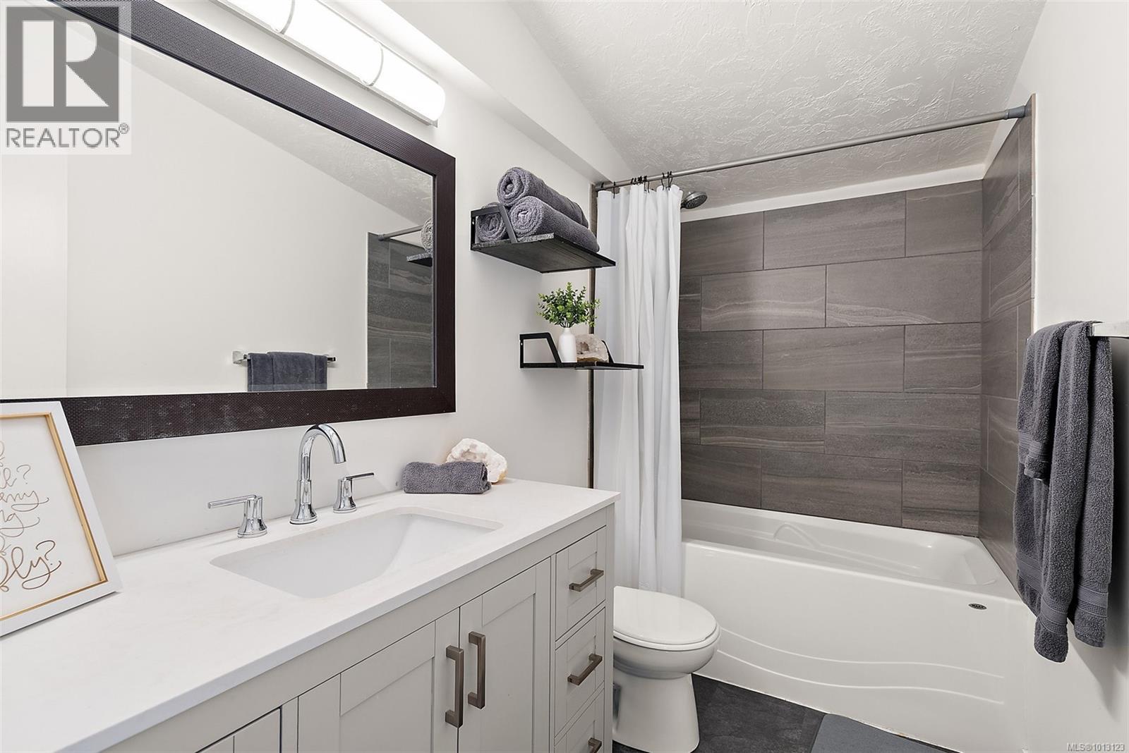  729 Latoria Road, Langford
