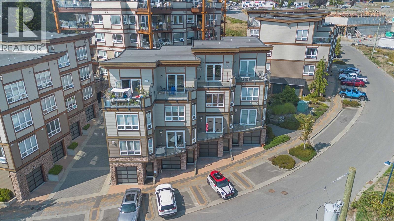 6583 Lincroft Rd, Sooke - Exteriors - Full Complex View, Drone/Aerial View - Photo 5