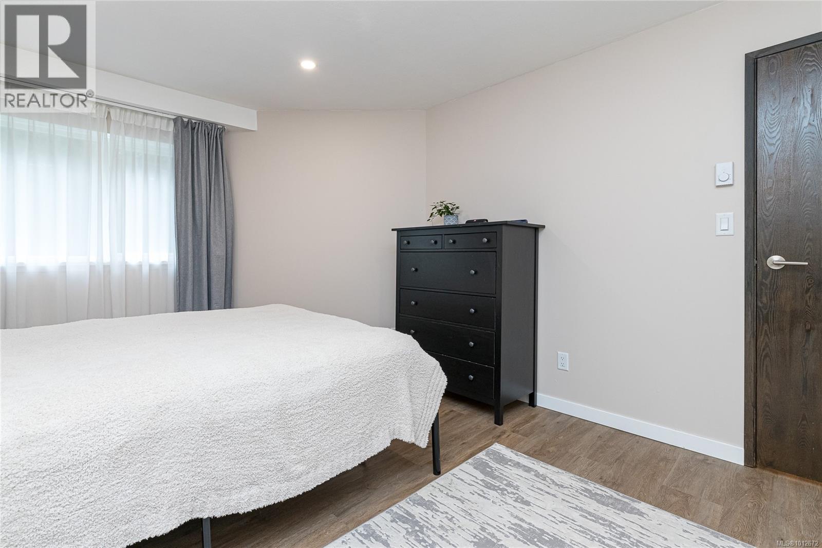 106 2520 Wark Street, Victoria