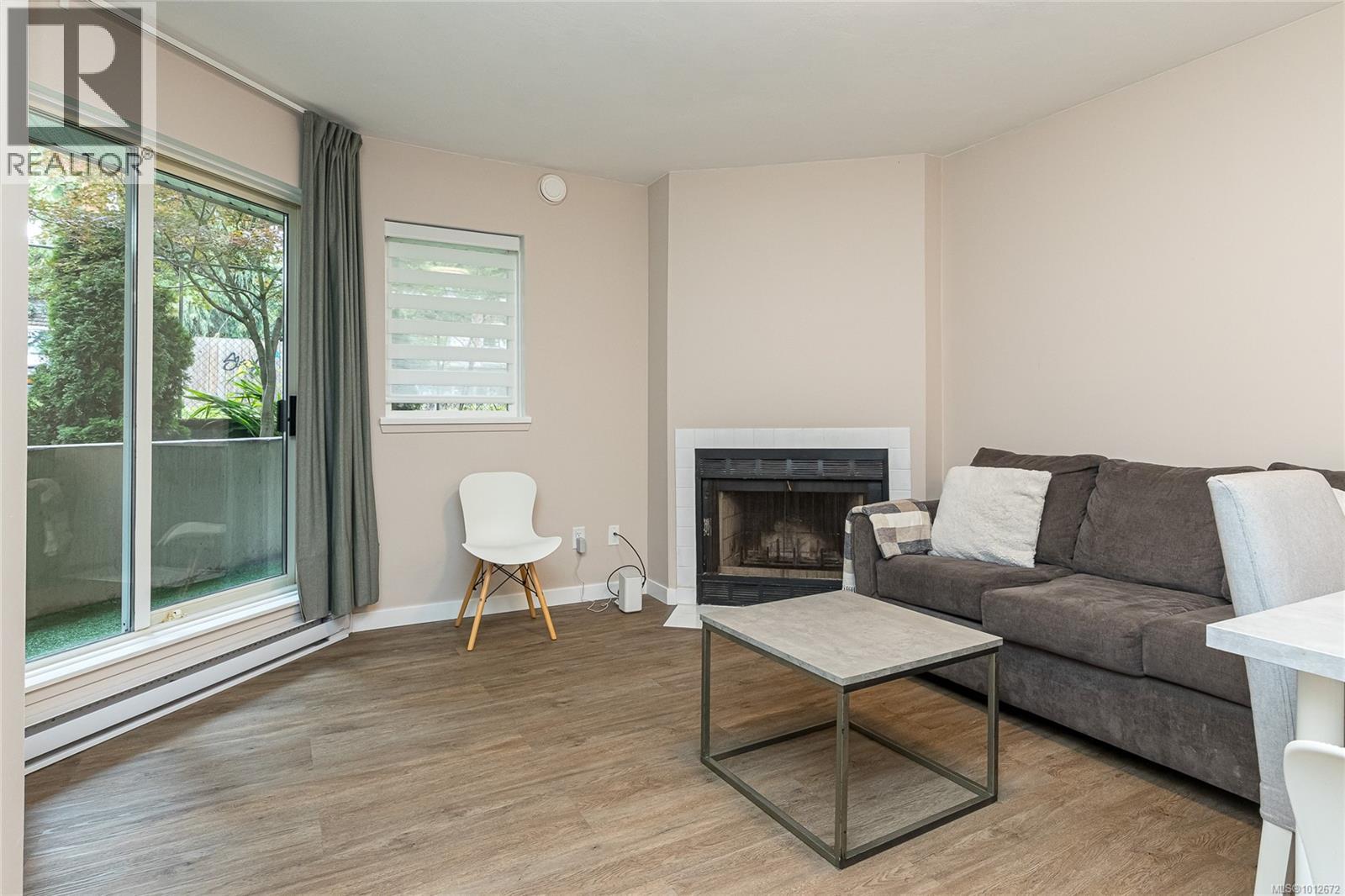 106 2520 Wark Street, Victoria