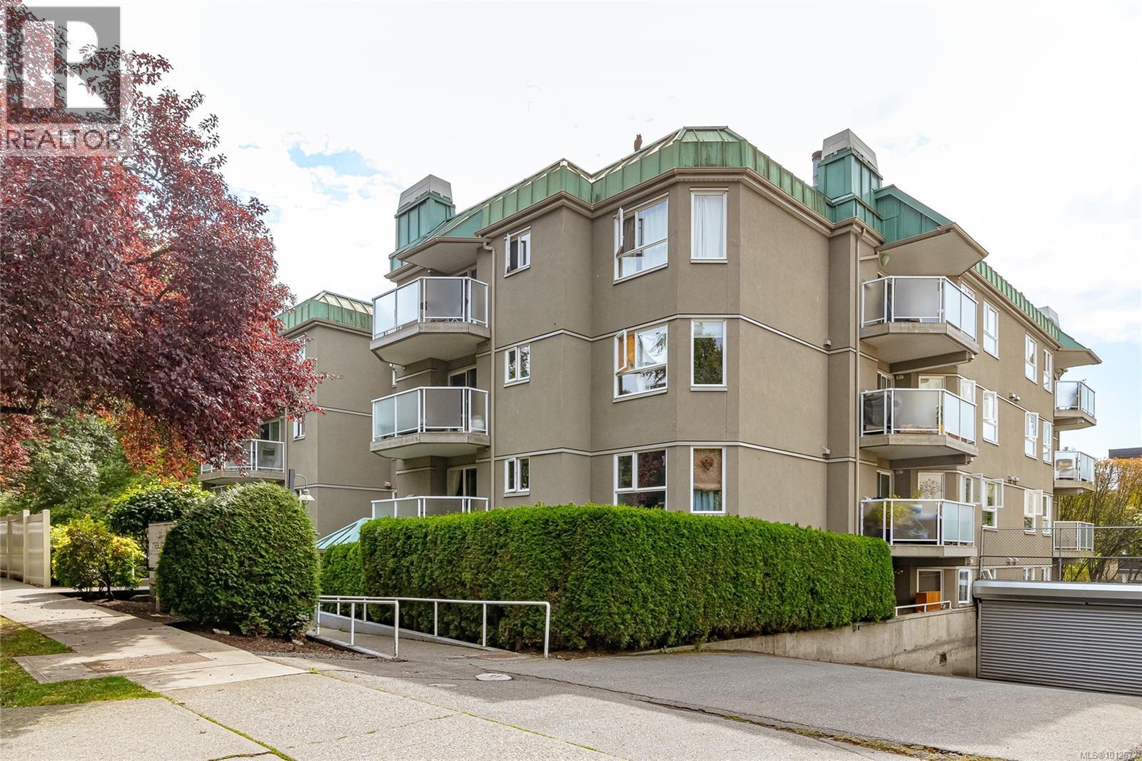 106 2520 Wark Street, Victoria