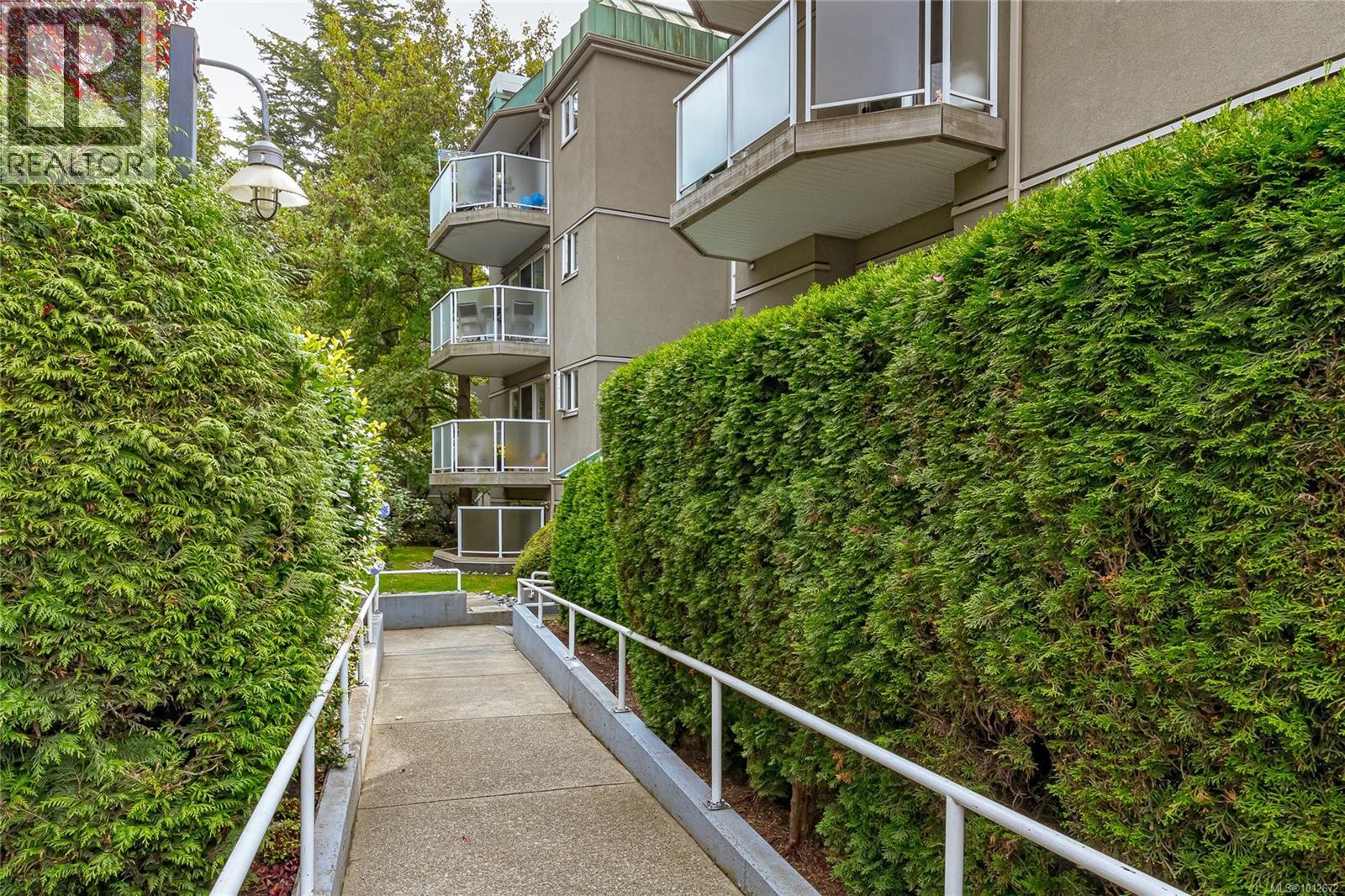 106 2520 Wark Street, Victoria