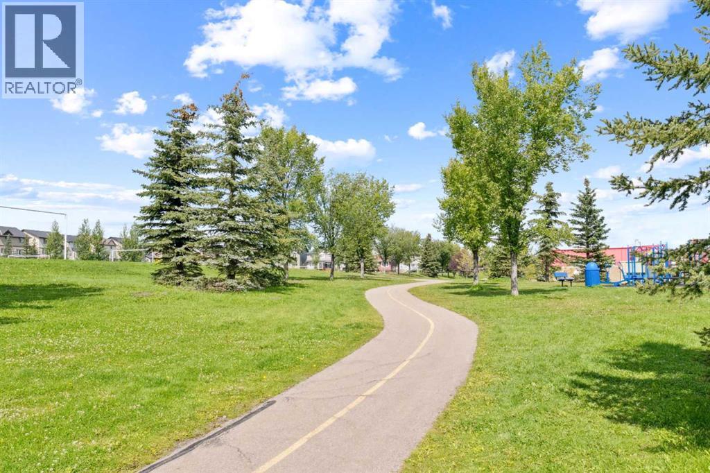 Photo 37 of 1005 Panorama Hills Drive Nw, Calgary AB