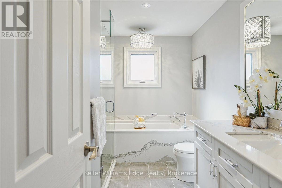 Photo 24 of 1121 Manor Road, Oakville ON