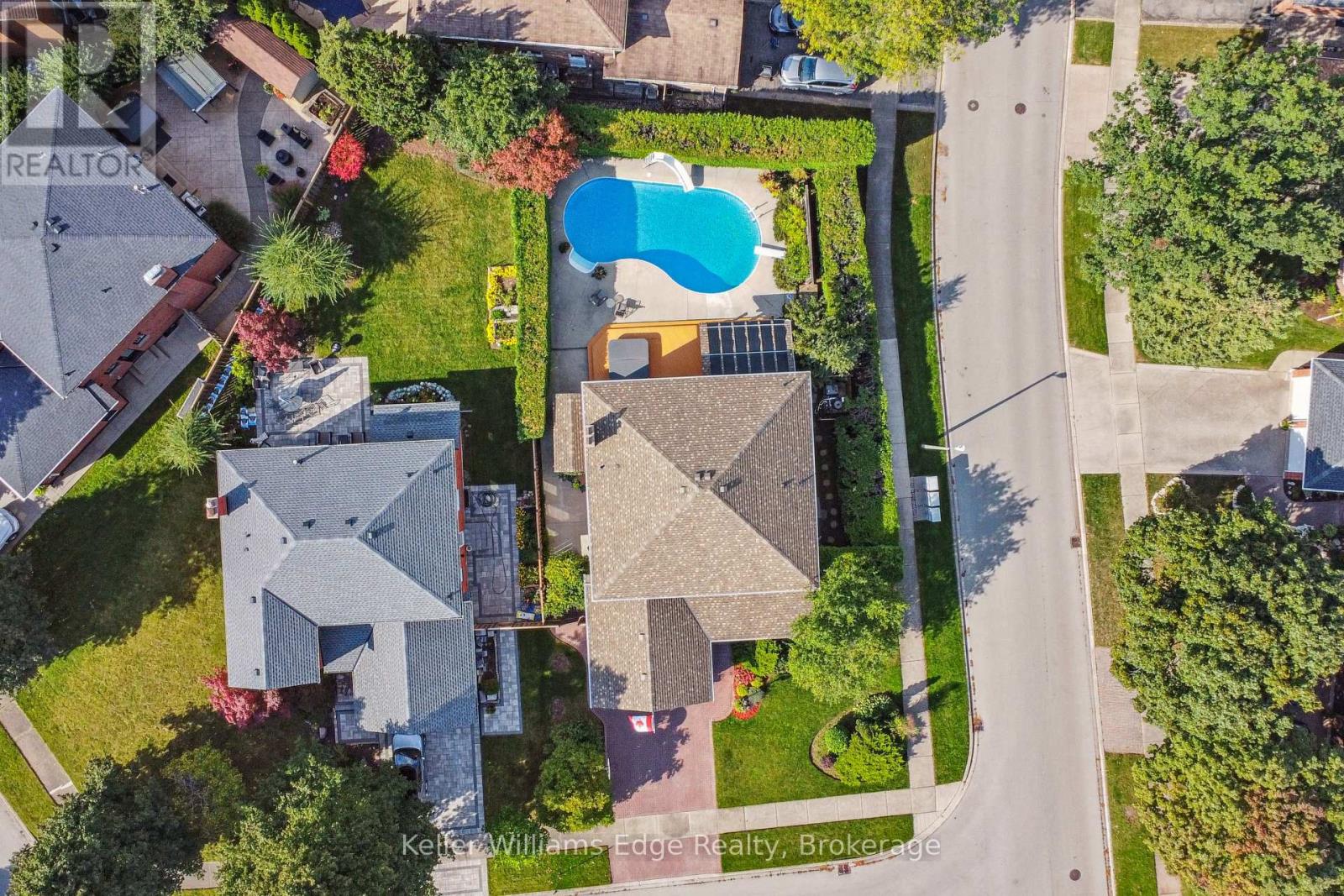 Photo 35 of 1121 Manor Road, Oakville ON