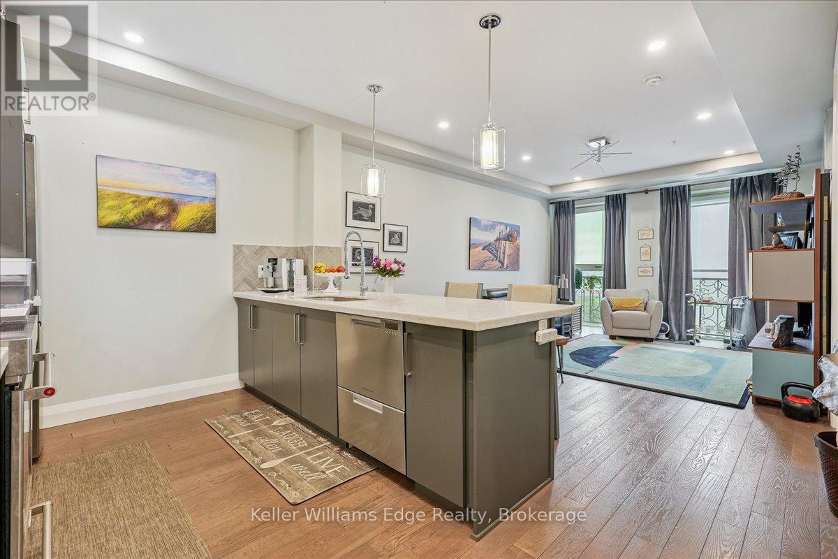 Photo 10 of 620 118 King Street E, Hamilton ON