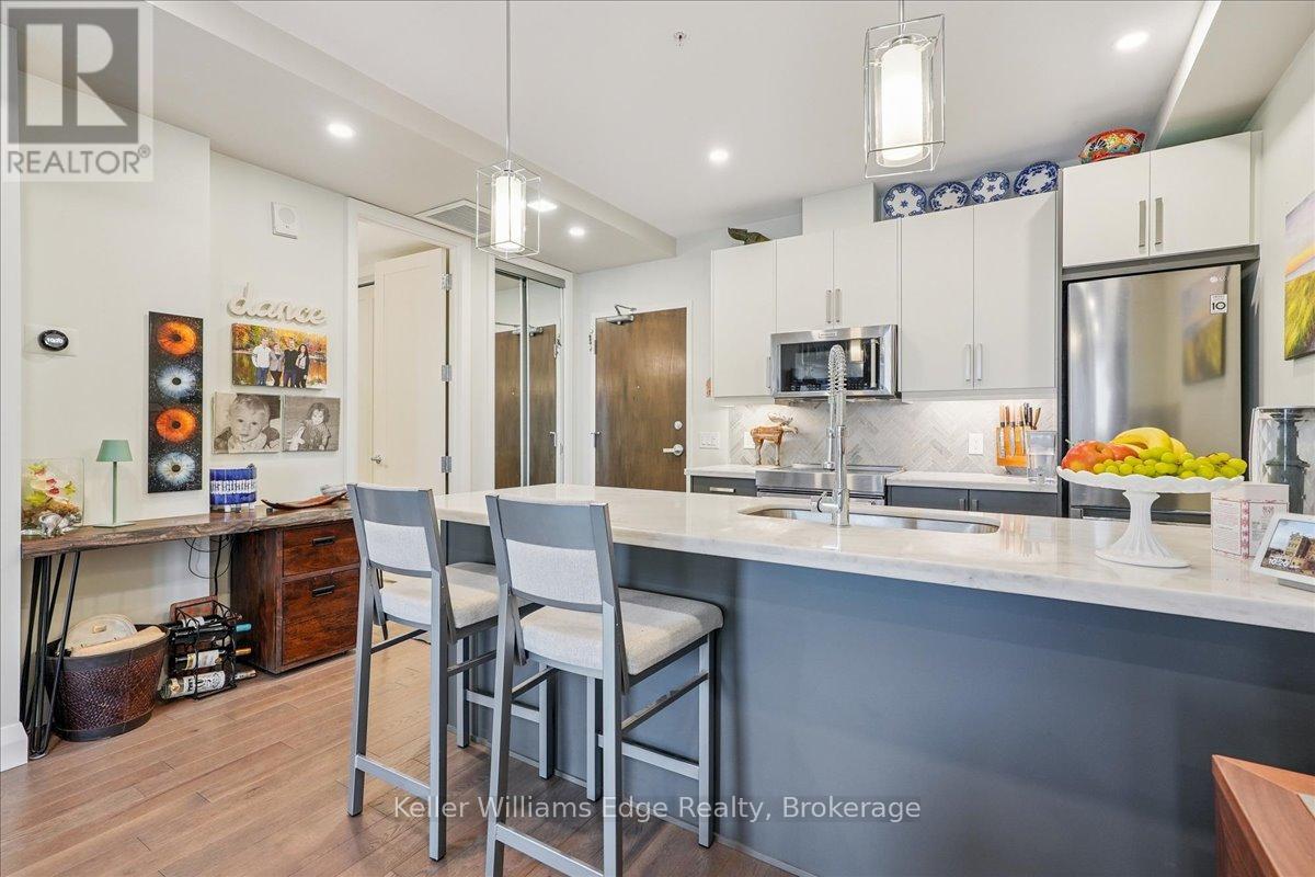 Photo 14 of 620 118 King Street E, Hamilton ON