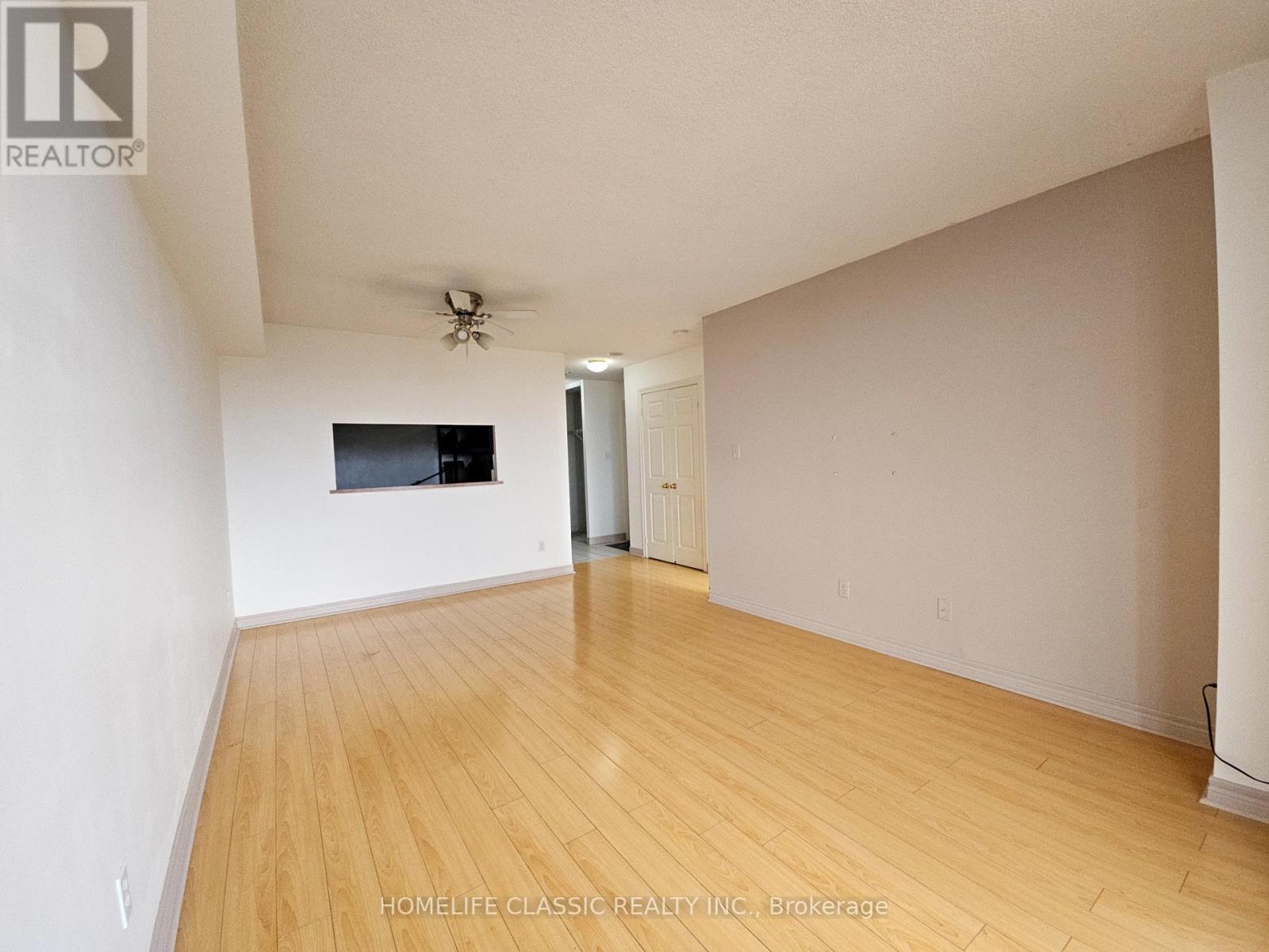 Photo 9 of 618 1700 Eglinton Avenue E, Toronto ON